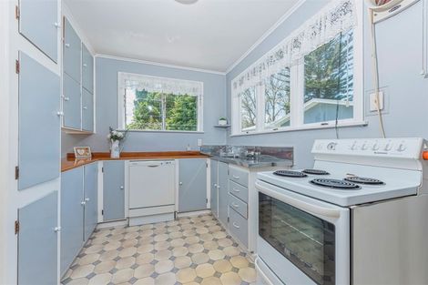 Photo of property in 40 Lowtherhurst Road, Massey, Auckland, 0614