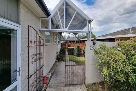 Photo of property in 229 Grahams Road, Burnside, Christchurch, 8053