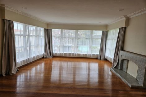 Photo of property in 11 Britton Avenue, Mount Roskill, Auckland, 1041