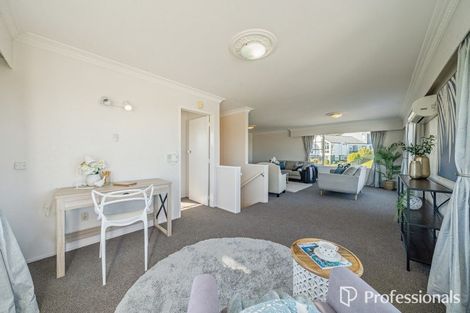 Photo of property in 13 Ilam Grove, Kelson, Lower Hutt, 5010