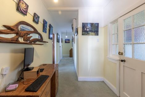 Photo of property in 208 Pukeora Scenic Road, Waipukurau, 4281