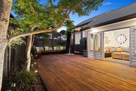 Photo of property in 11 Knoll Rise, Pukekohe, 2120