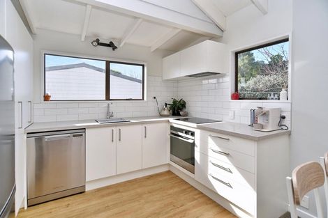 Photo of property in 10 Grenville Street, Waltham, Christchurch, 8011