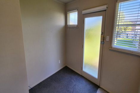 Photo of property in 37 Reid Avenue, Hawera, 4610