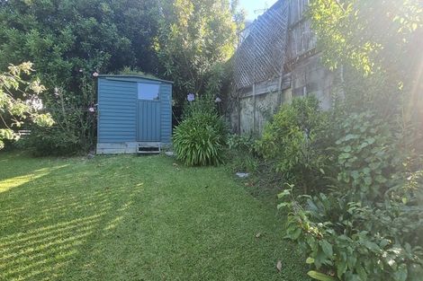 Photo of property in 3 Malters Place, Browns Bay, Auckland, 0630