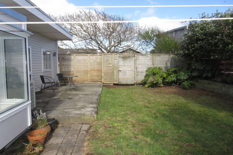 Photo of property in 1 Te Kupe Road, Paraparaumu Beach, Paraparaumu, 5032