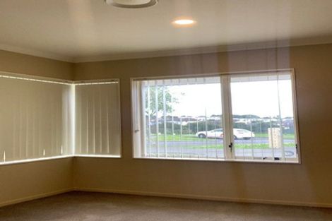 Photo of property in 12 Innisowen Place, Flat Bush, Auckland, 2019