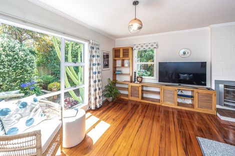 Photo of property in 7 Bristow Street, Saint Johns Hill, Whanganui, 4501