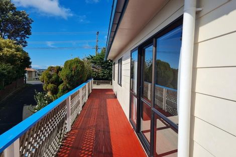 Photo of property in 1/74 Stanmore Bay Road, Stanmore Bay, Whangaparaoa, 0932