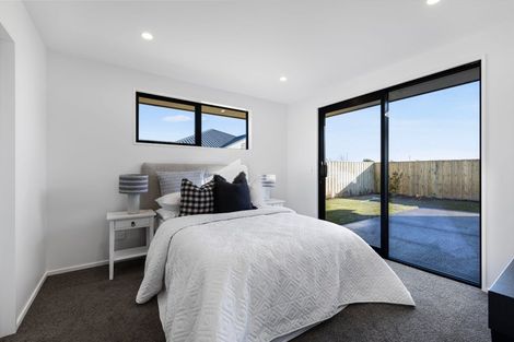 Photo of property in 12 Glendore Drive, Halswell, Christchurch, 8025