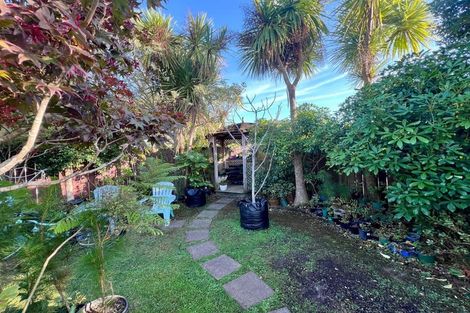 Photo of property in 179 Lakeside Drive, Orewa, 0931