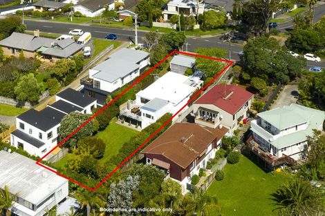 Photo of property in 63 Knights Road, Rothesay Bay, Auckland, 0630