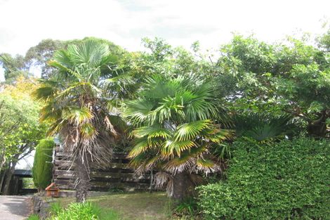 Photo of property in 56 Lyons Avenue, Murrays Bay, Auckland, 0630