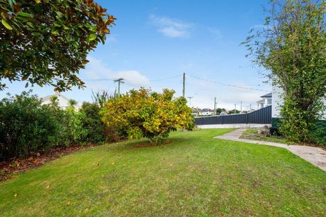 Photo of property in 18 Mclean Street, Oamaru North, Oamaru, 9400