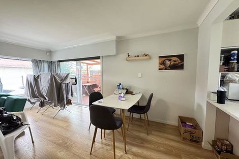 Photo of property in 1/60 Taharoto Road, Takapuna, Auckland, 0622