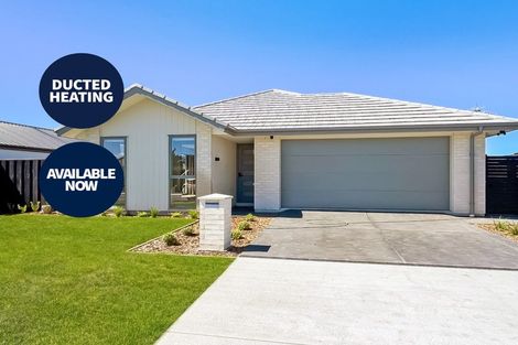 Photo of property in 12 Weaver Street, Woodend, 7691