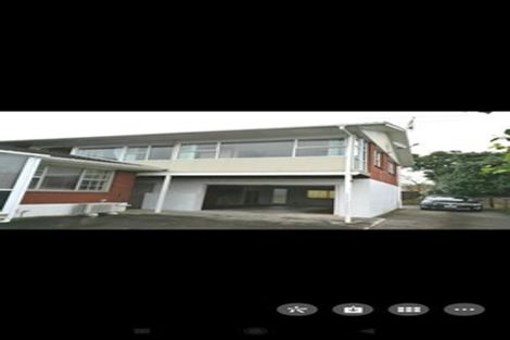 Photo of property in 3/69 Royal View Road, Te Atatu South, Auckland, 0610