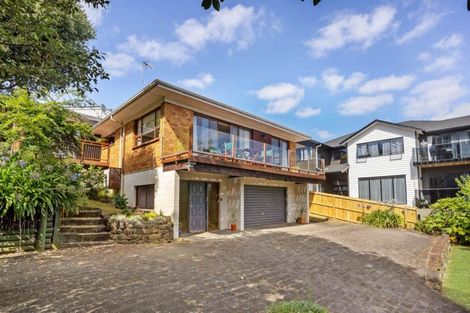 Photo of property in 33 Marriott Road, Pakuranga, Auckland, 2010