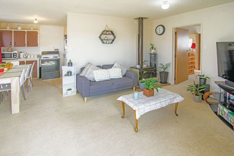 Photo of property in 10 Hogg Crescent, Masterton, 5810