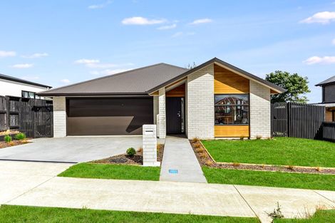 Photo of property in 10 Oralee Terrace, Peacocke, 3206