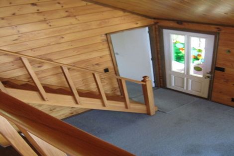 Photo of property in 13 Nebraska Way, Brooklyn, Wellington, 6021