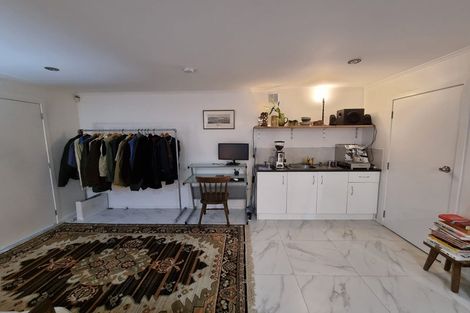 Photo of property in 17 Scenic Drive, Titirangi, Auckland, 0604