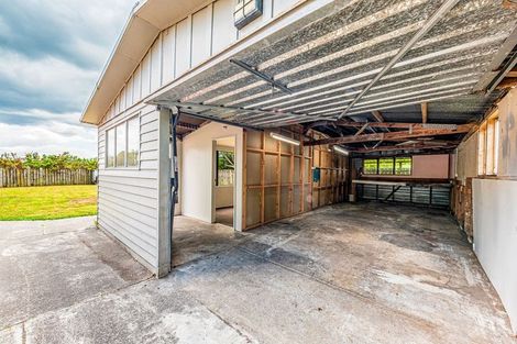 Photo of property in 62 Pukeroa Place, Papakura, 2110