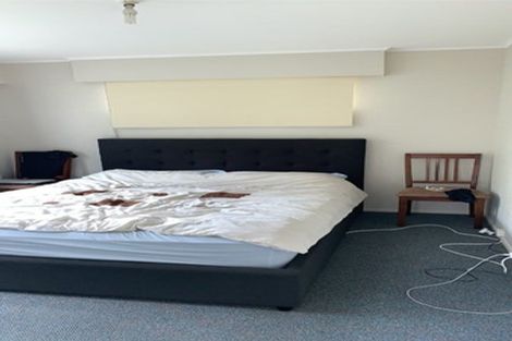 Photo of property in 7 Segedin Place, Glenfield, Auckland, 0629