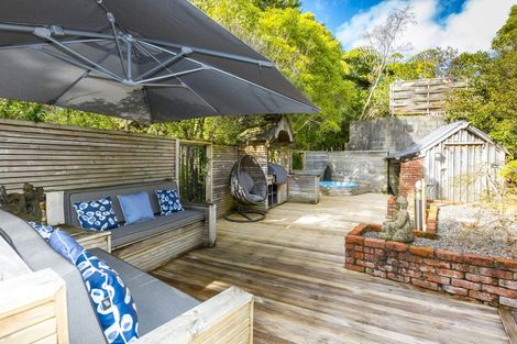 Photo of property in 1 Wyndham Road, Pinehaven, Upper Hutt, 5019