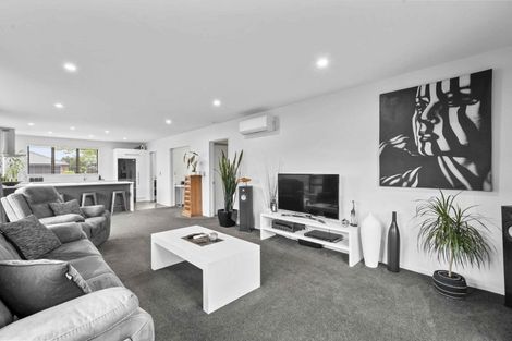 Photo of property in 9 Lambies Street, Marshland, Christchurch, 8083