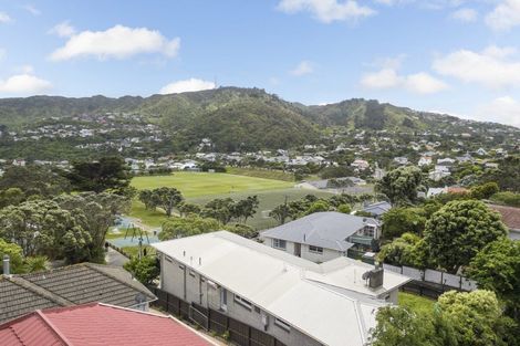 Photo of property in 107 Cockayne Road, Khandallah, Wellington, 6035