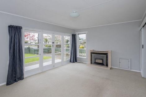Photo of property in 51 Graham Street, Levin, 5510