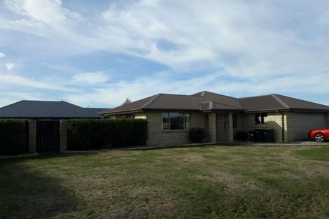 Photo of property in 11 Henley Close, Rolleston, 7614