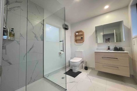 Photo of property in 8/3 Shearer Avenue, Papanui, Christchurch, 8052