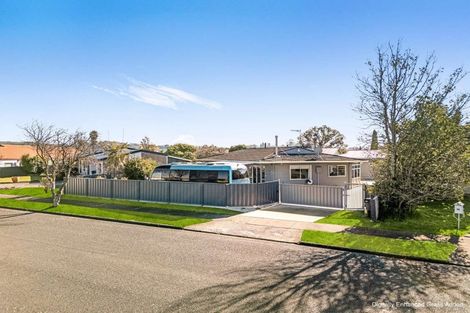 Photo of property in 22 Glamorgan Avenue, Tamatea, Napier, 4112