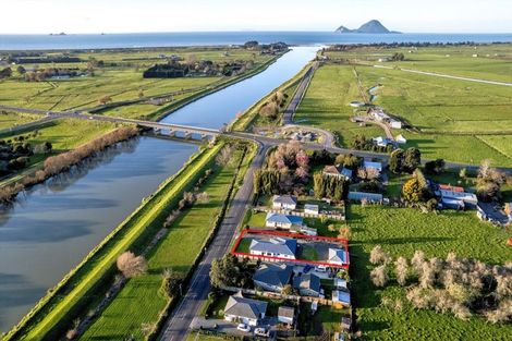 Photo of property in 13 East Bank Road, Thornton, Whakatane, 3193