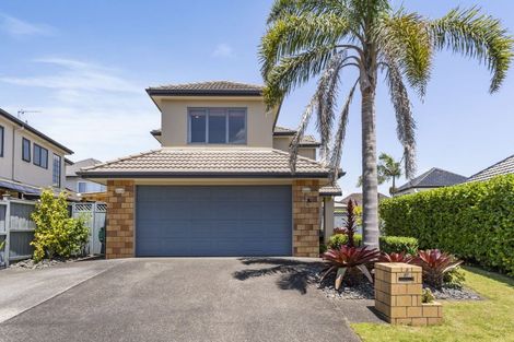 Photo of property in 4 Rialto Court, East Tamaki Heights, Auckland, 2016