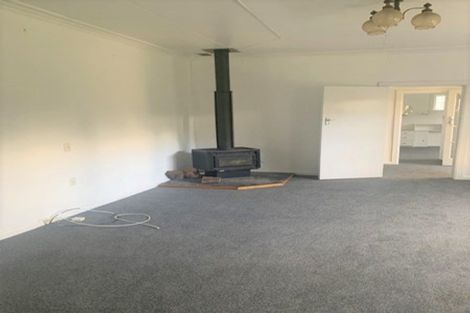 Photo of property in 2/4 Rodney Street, Waiwhetu, Lower Hutt, 5010