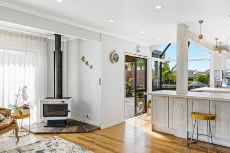 Photo of property in 18 Wiseley Road, Hobsonville, Auckland, 0618