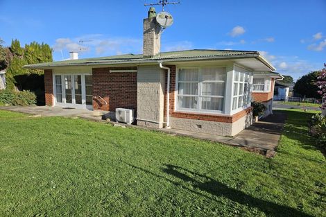 Photo of property in 11 Britton Avenue, Mount Roskill, Auckland, 1041