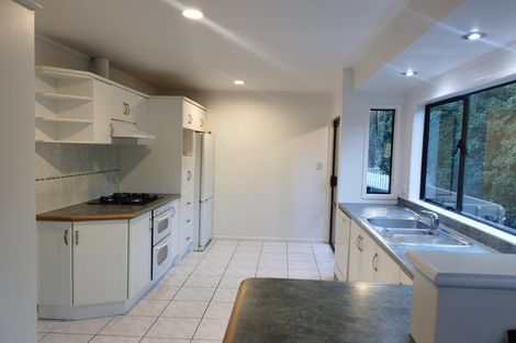 Photo of property in 1 Kallista Place, Browns Bay, Auckland, 0630