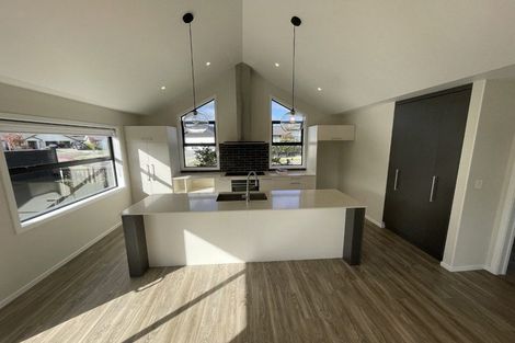 Photo of property in 6 Lewis Way, Cambridge, 3434