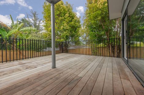 Photo of property in 6b Zingaro Place, Massey, Auckland, 0614