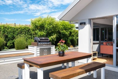 Photo of property in 86 Rochfort Road, Havelock North, 4130