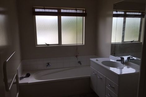 Photo of property in 10b Cambourne Road, Papatoetoe, Auckland, 2025