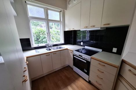 Photo of property in 21af1 Talavera Terrace, Kelburn, Wellington, 6012