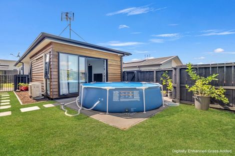 Photo of property in 29 Liberation Road, Papakura, 2110