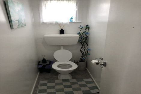 Photo of property in 86 Harrington Road, Henderson, Auckland, 0610