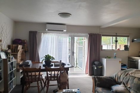 Photo of property in 126u7 Redwood Avenue, Tawa, Wellington, 5028