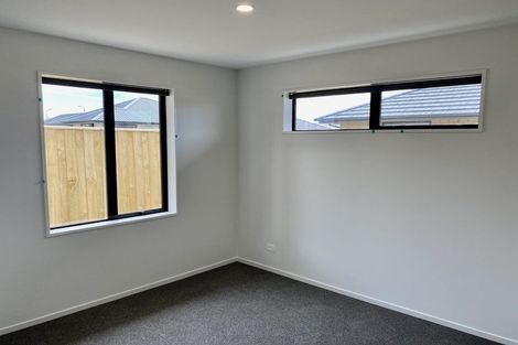 Photo of property in 22 Eileen Way, Rolleston, 7615